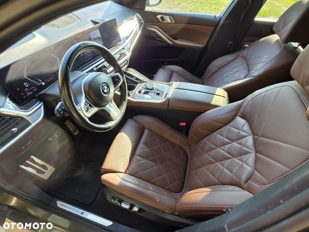 BMW X6 xDrive40d mHEV - 25