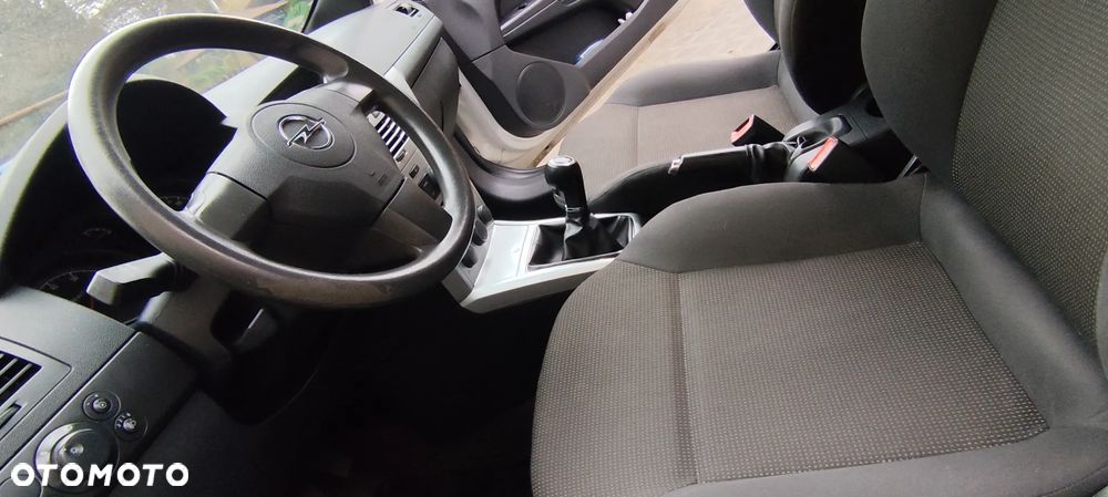 Opel Astra 1.4 Selection - 24