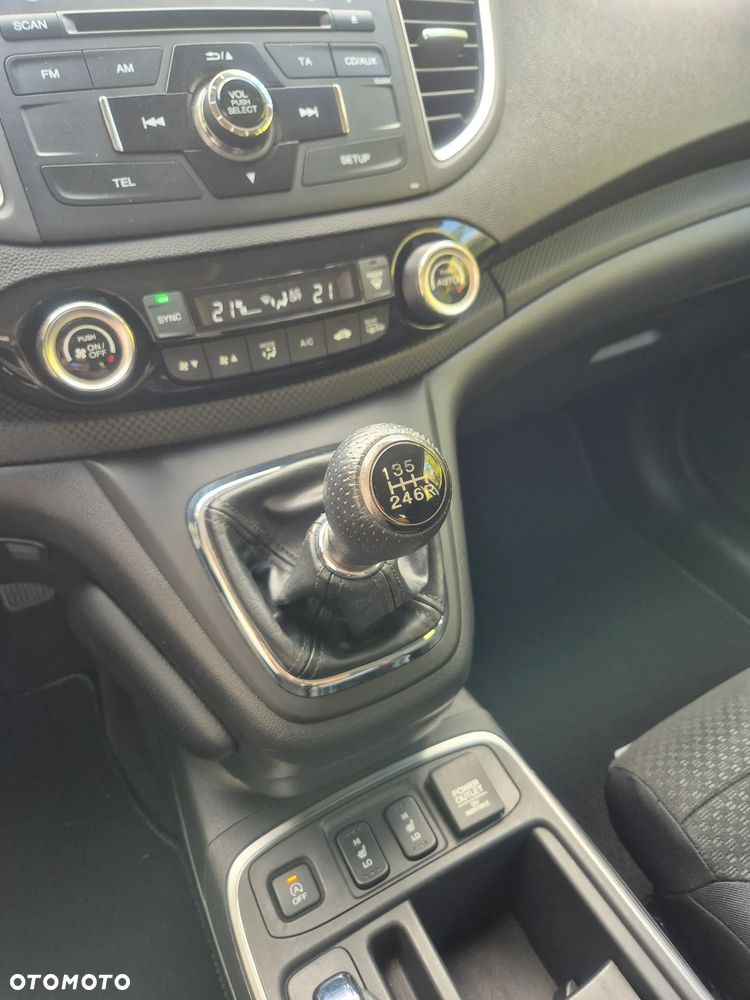 Honda CR-V - 24