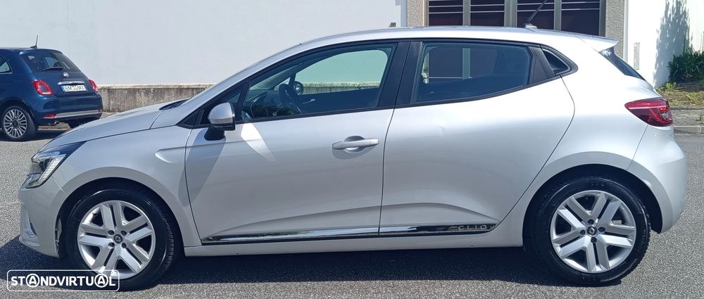 Renault Clio - 6