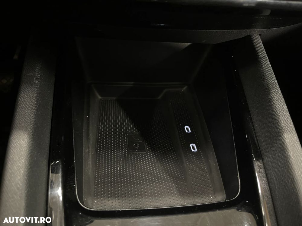 Skoda Octavia 2.0 TDI DSG Ambition - 27
