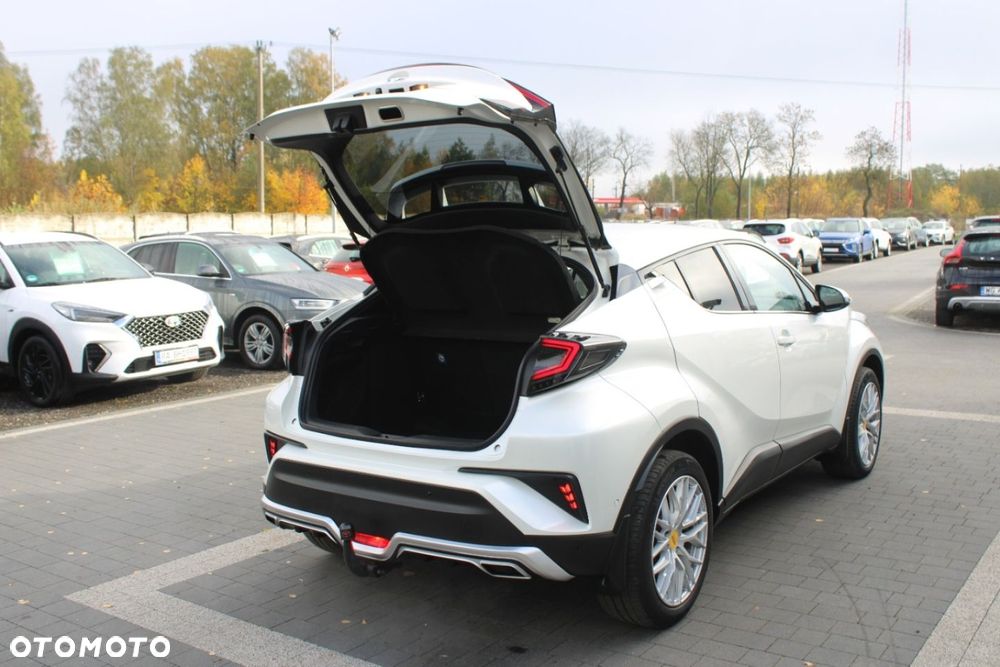 Toyota C-HR - 14