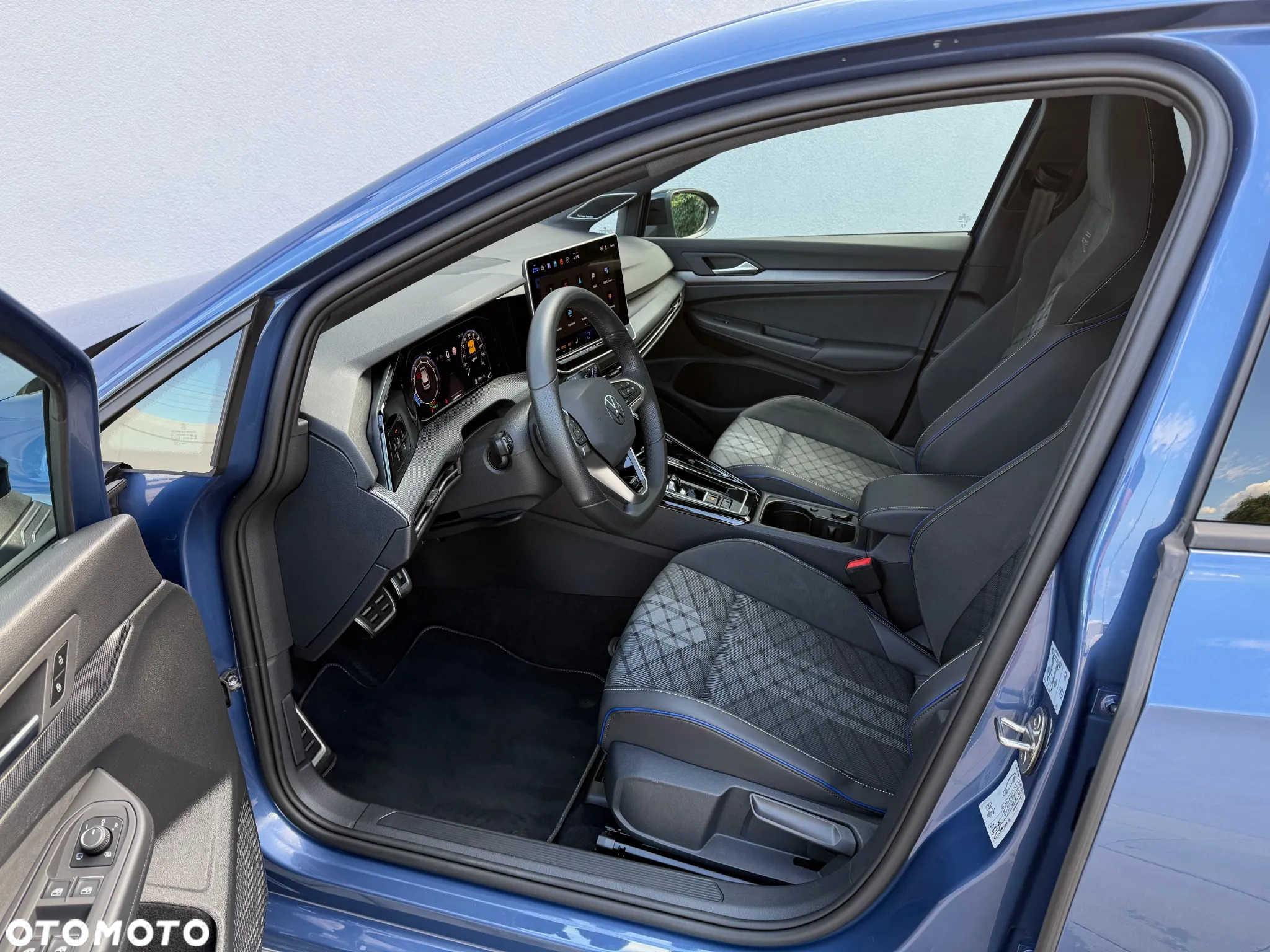Volkswagen Golf - 9