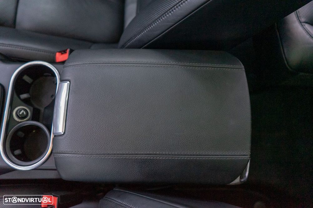 Porsche Cayenne - 39