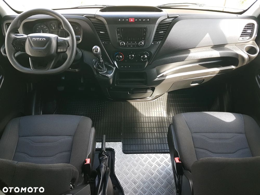 Iveco DAILY KONTENER NISKOPODŁOGOWY 4,43x2,23x2,42 SKLEP FOODTRUCK BAR KLIMA KONIOWÓZ KAMPER - 27