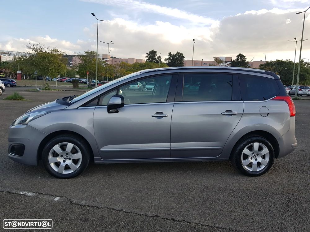 Peugeot 5008 1.6 BlueHDi Allure J17 - 8