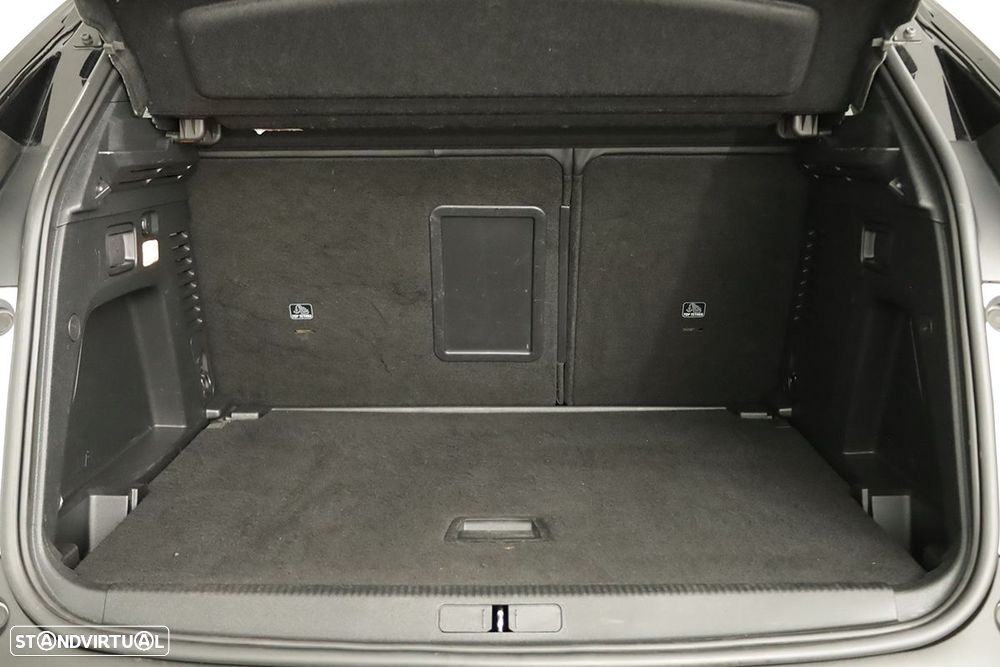 Peugeot 3008 1.2 PureTech GT EAT8 - 24