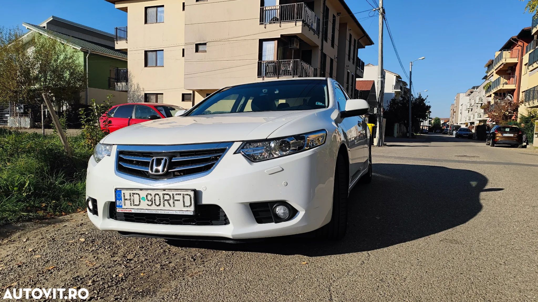 Honda Accord 2.2 i-DTEC MT Lifestyle - 1