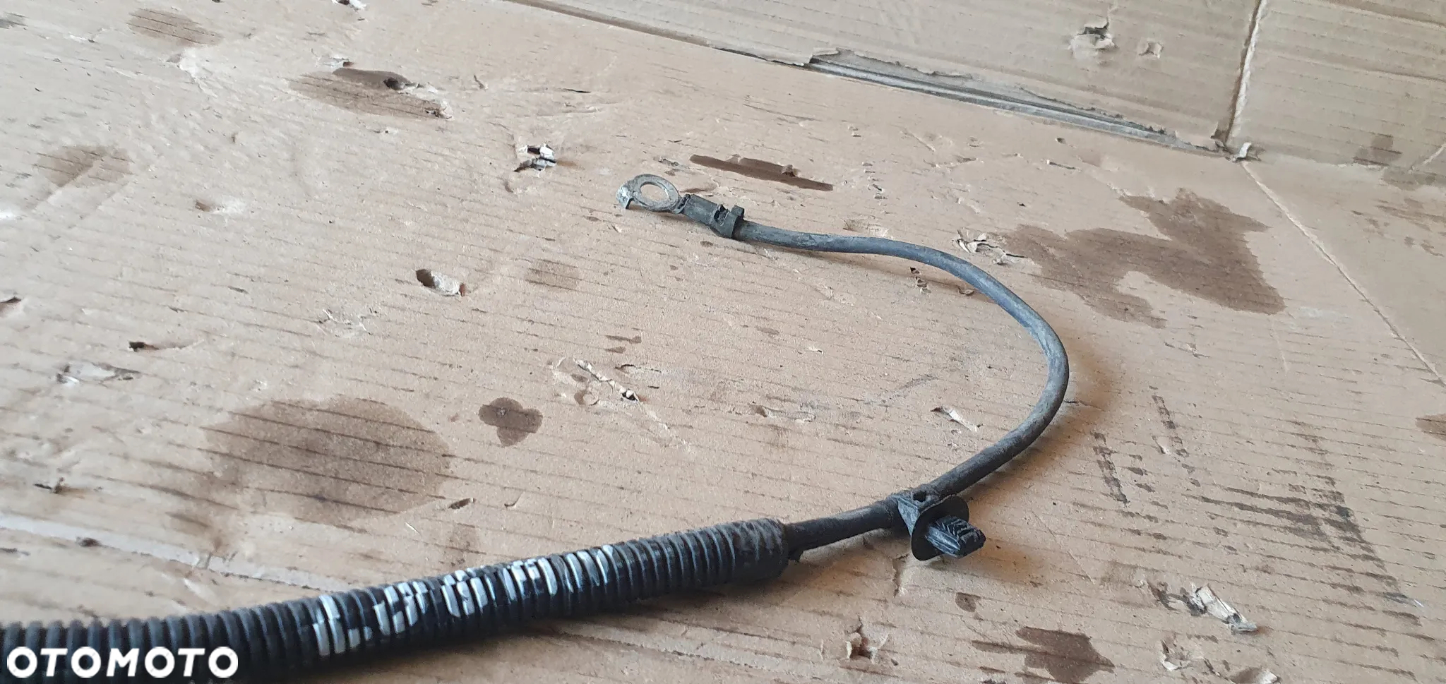 Klema minusowa akumulatora bezpiecznik Dacia Logan II 250825784R 240808763R - 4