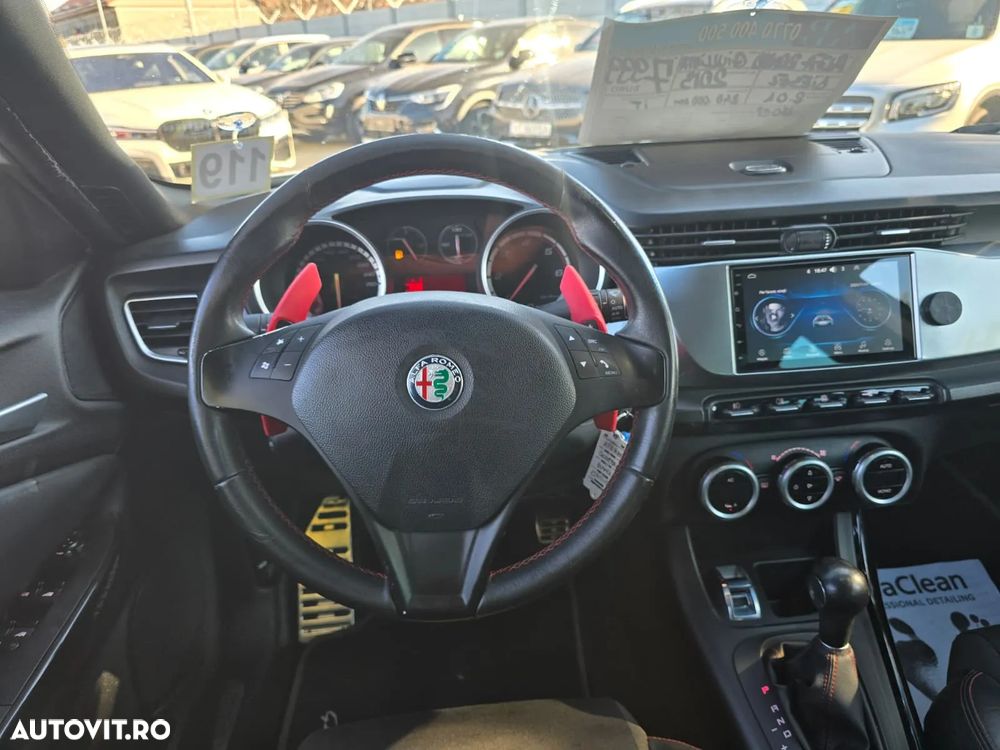 Alfa Romeo Giulietta 2.0 JTDM 20V TCT Speciale - 8