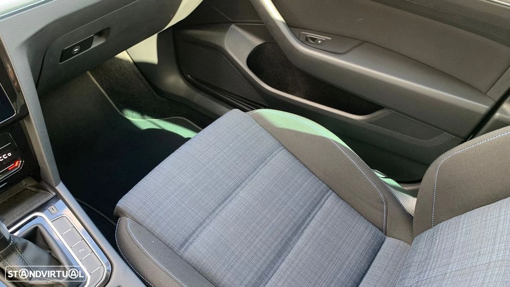 VW Passat Variant 1.4 TSI Plug-In-Hybrid DSG GTE - 23