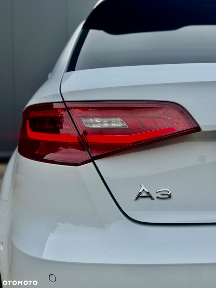 Audi A3 Sportback - 14