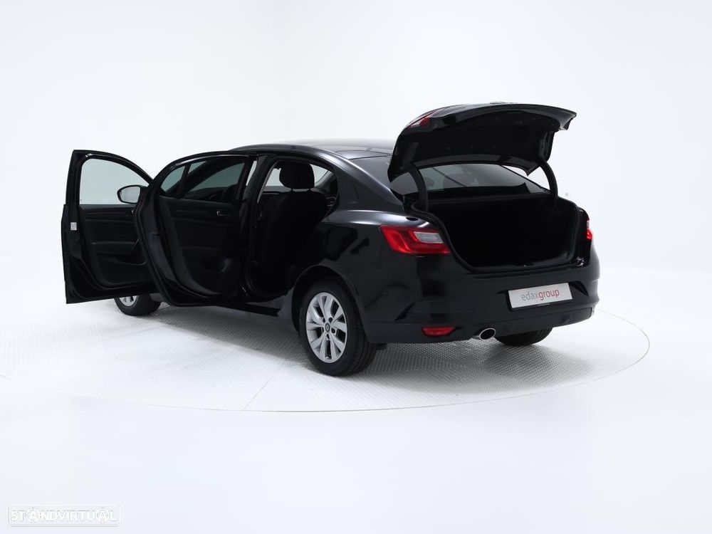 Renault Mégane Grand Coupe - 5