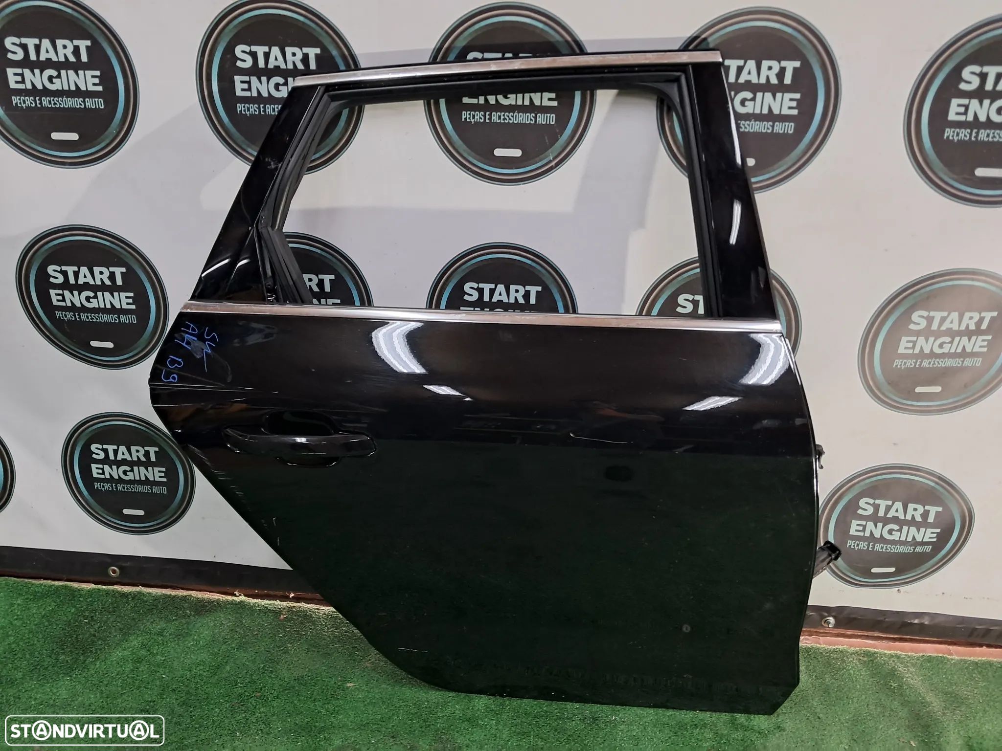 Porta Audi A4 B9 carrinha Tras direita - 1