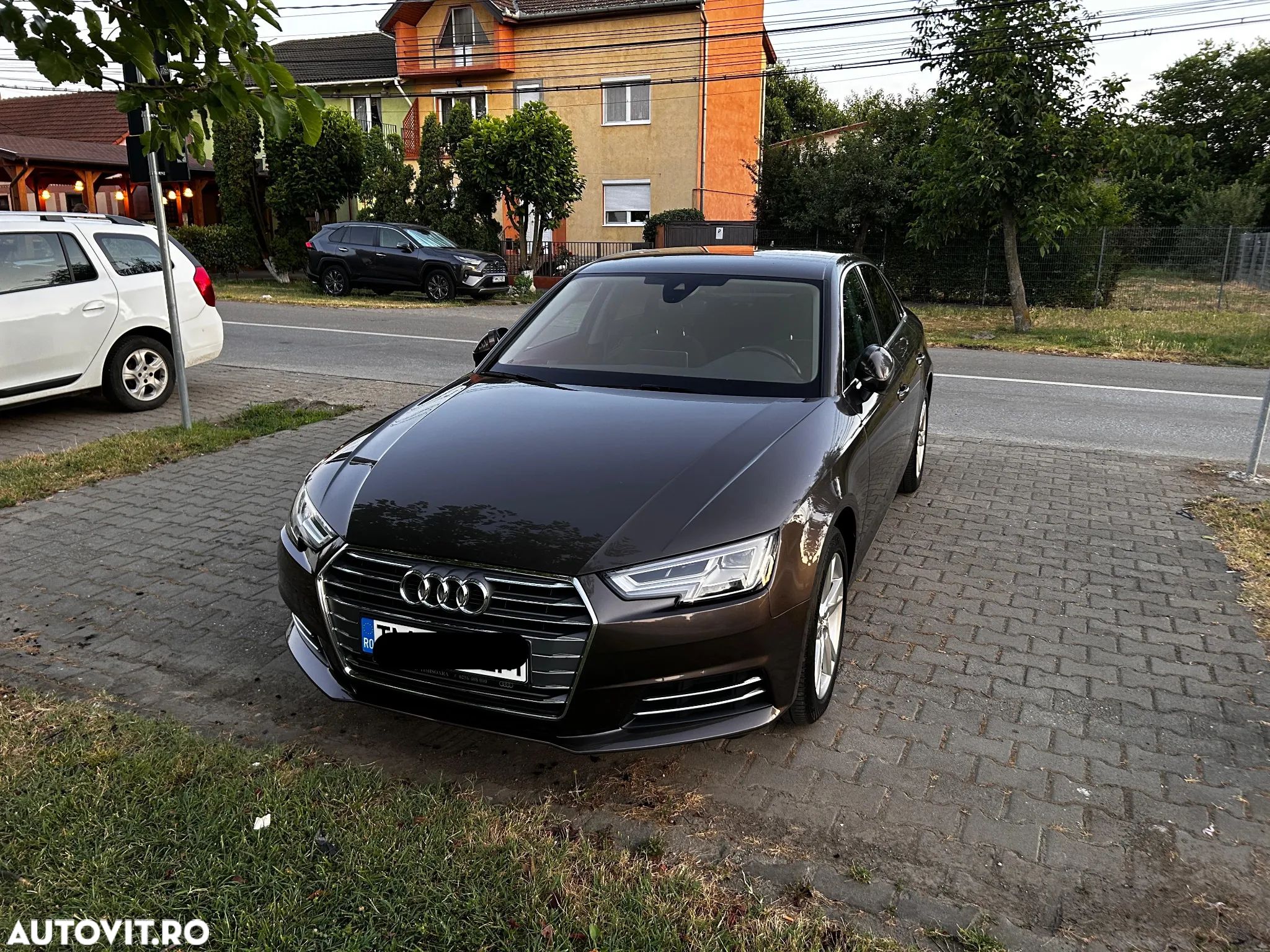 Audi A4 2.0 TDI S tronic Sport - 1