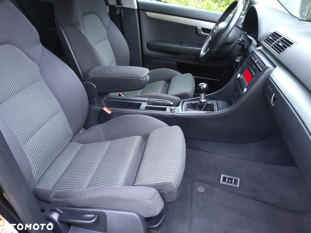 Audi A4 Avant 1.8T - 22