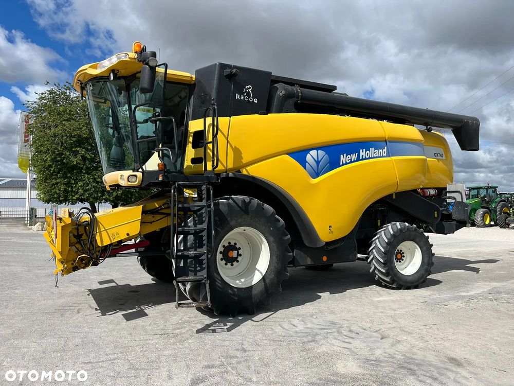 New Holland CX740, 5.18m vario, 2005r. - 1