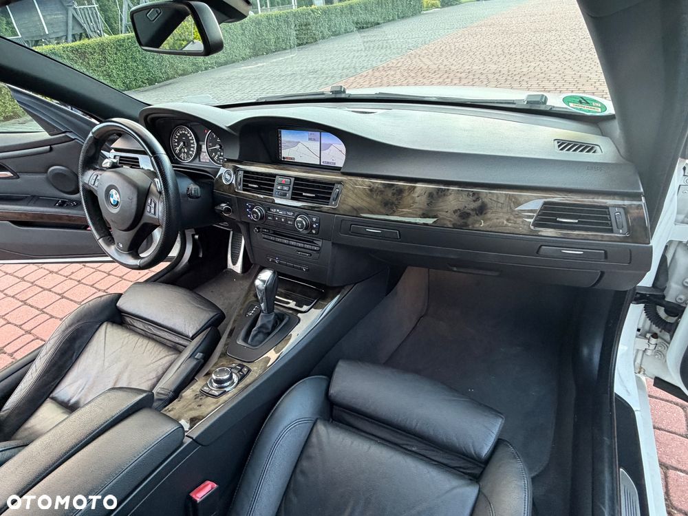 BMW Seria 3 330d M Sport Edition - 24