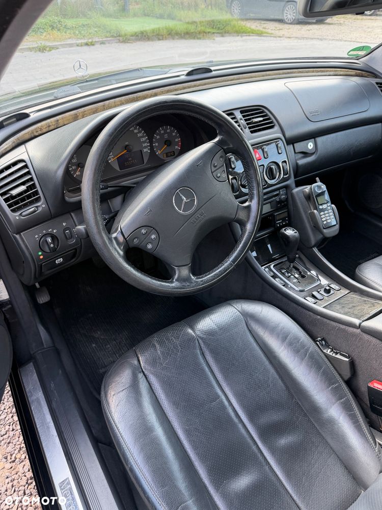 Mercedes-Benz CLK 320 - 29