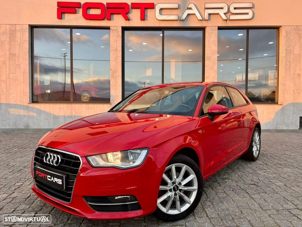 Audi A3 1.6 TDI S tronic - 2