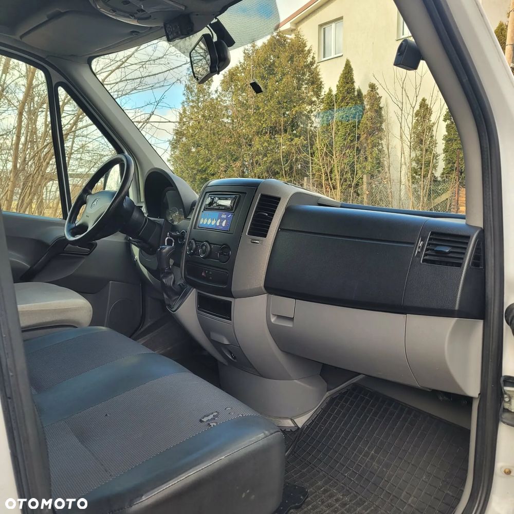 Mercedes-Benz Sprinter - 6