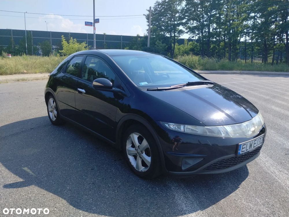 Honda Civic 1.8i-VTEC Executive - 1