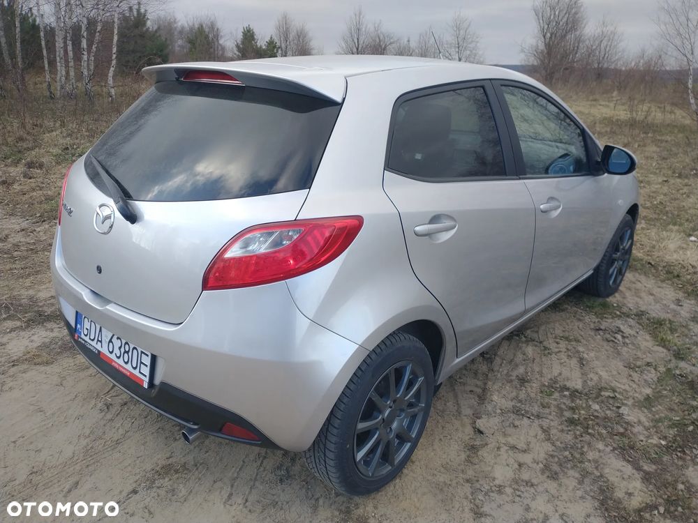 Mazda 2 1.3 MZR Edition 40 Jahre - 6