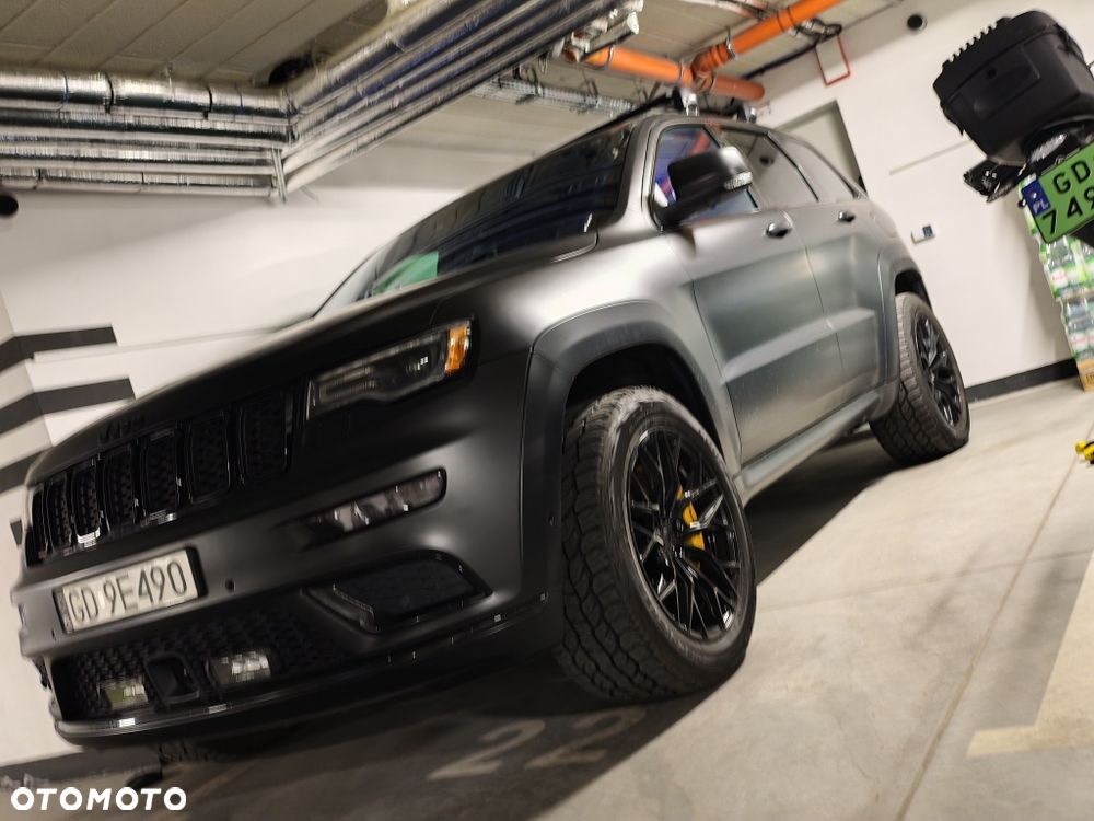 Jeep Grand Cherokee - 4
