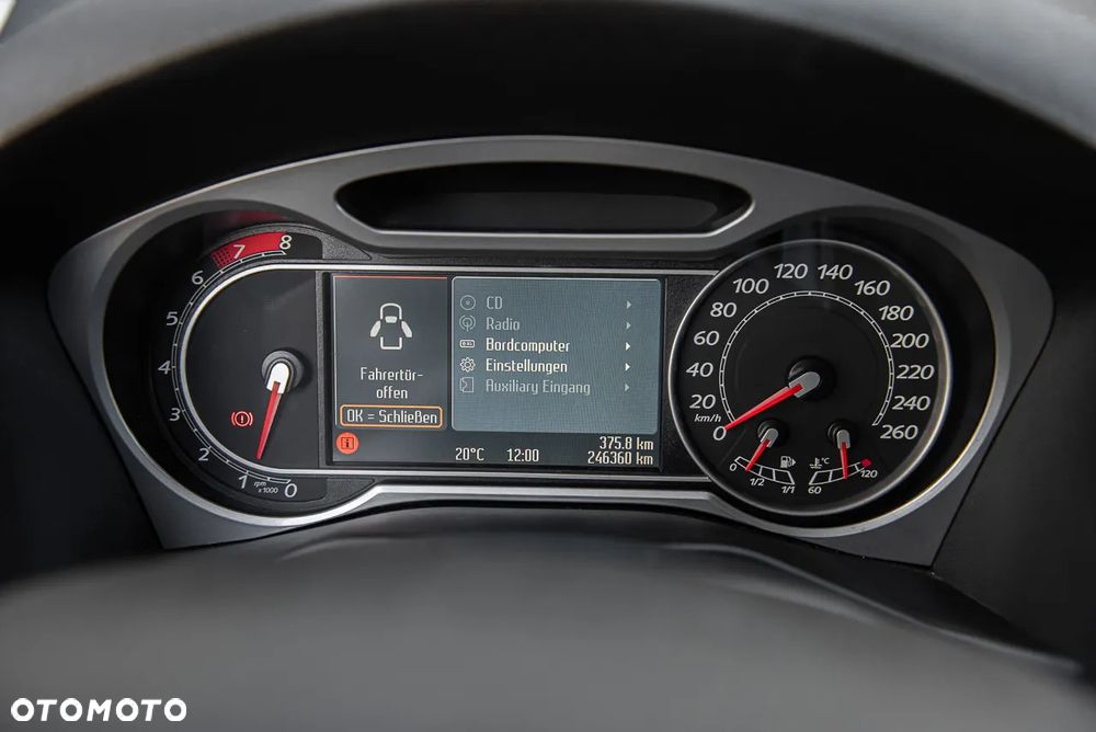 Ford Mondeo 2.5 Titanium - 19