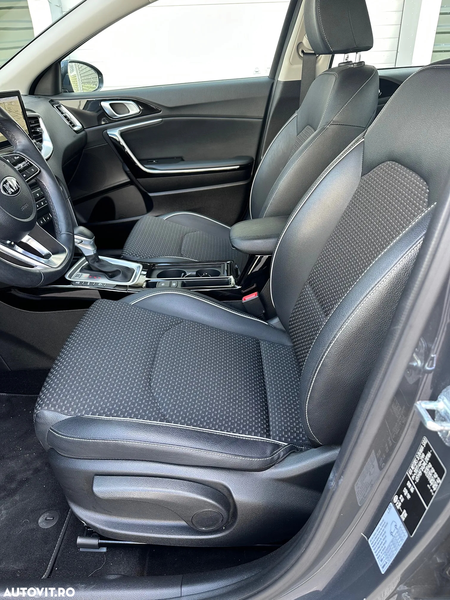 Kia XCeed 1.6 GDI DCT6 OPF Plug-in-Hybrid VISION - 21