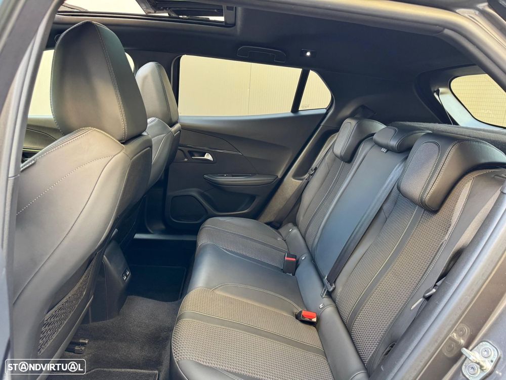 Peugeot 2008 1.2 PureTech GT Line - 20