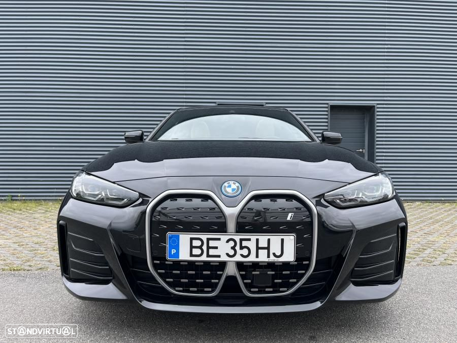 BMW i4 eDrive40 Pack Desportivo M - 28