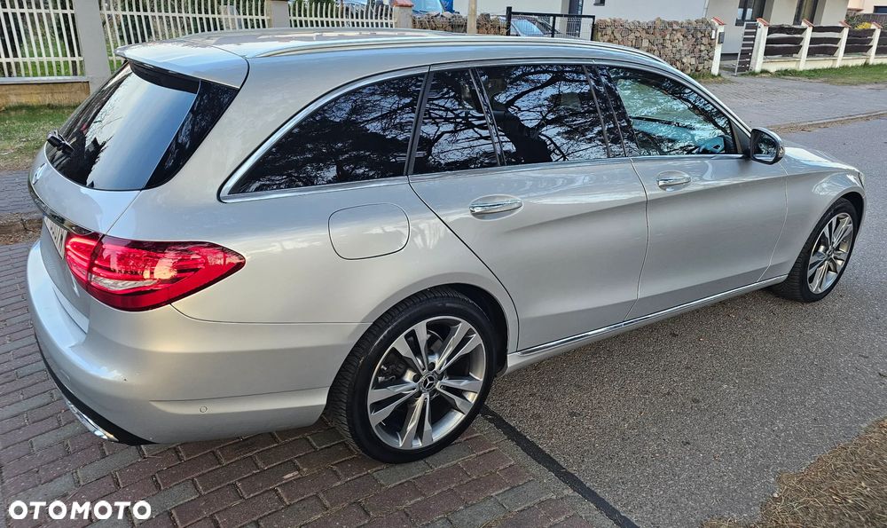 Mercedes-Benz Klasa C 220 d 9G-TRONIC Avantgarde - 12