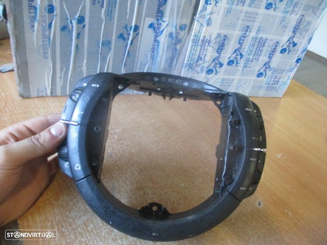 Interruptor 96624939ZD CITROEN C4 PICASSO 2011 1.6HDI 112CV 5P CINZA Botões Multifunções No Volante  CITROEN C4 1PHASE 2 2010 1.6HDI 110CV 5P PRETO - 4