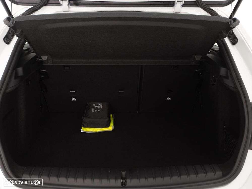 BMW 116 d Corporate Edition - 12