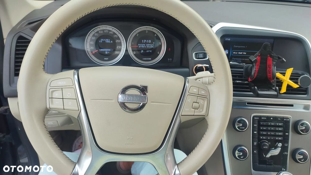 Volvo XC 60 - 1