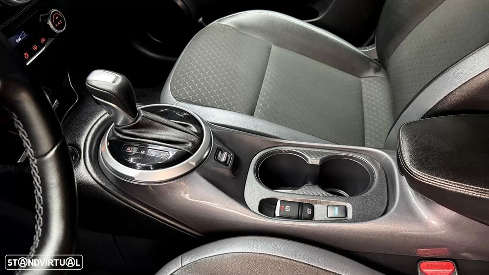 Nissan Juke 1.6 Hybrid Acenta - 44