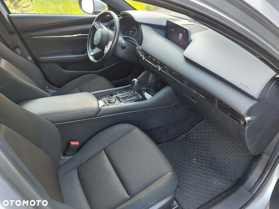 Mazda 3 - 5