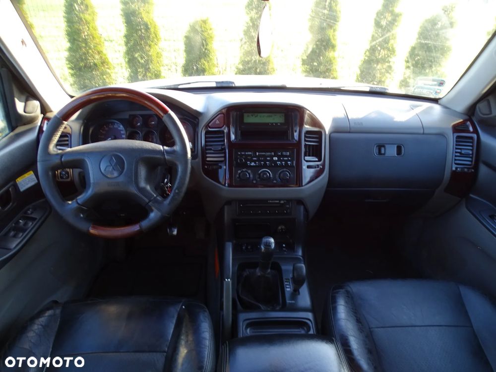 Mitsubishi Pajero 3.2 DID 7os - 7