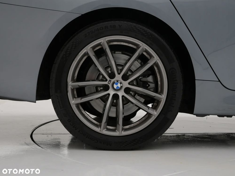 BMW Seria 5 520d M Sport - 17