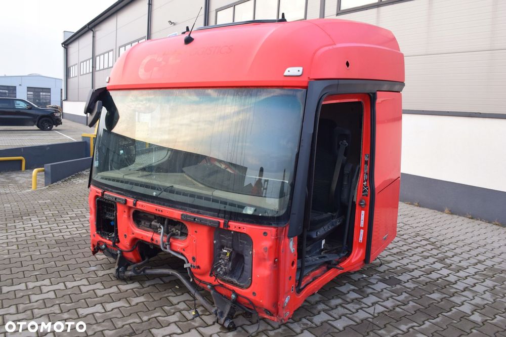 SZKIELET KABINY MERCEDES ACTROS MP4 STREAM SPACE - 1