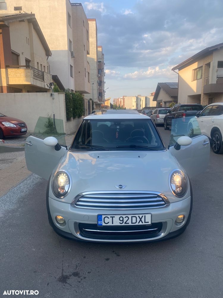 MINI Cooper 2012