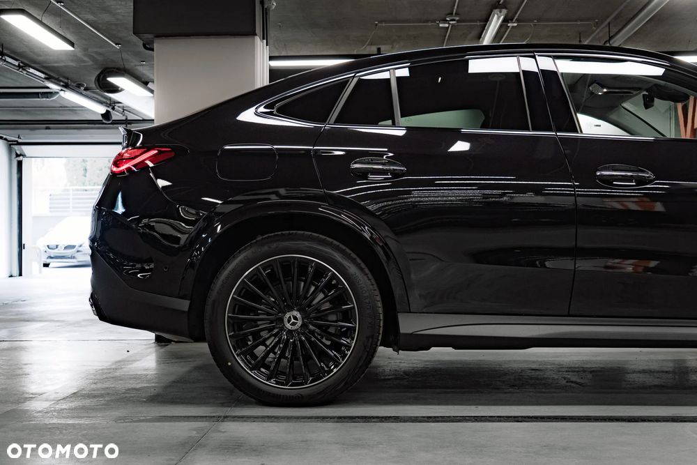 Mercedes-Benz GLC 220 d mHEV 4-Matic AMG Line - 12