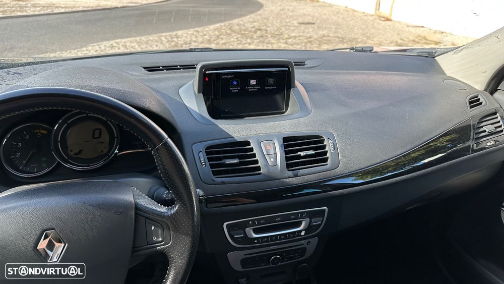 Renault Mégane Sport Tourer ENERGY dCi 130 Start & Stopp Luxe - 11