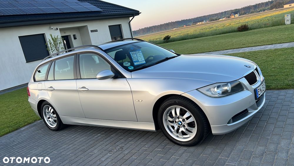 BMW Seria 3 - 1