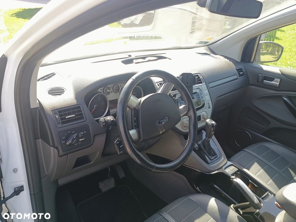 Ford Kuga 2.0 TDCi 4x4 Titanium - 5