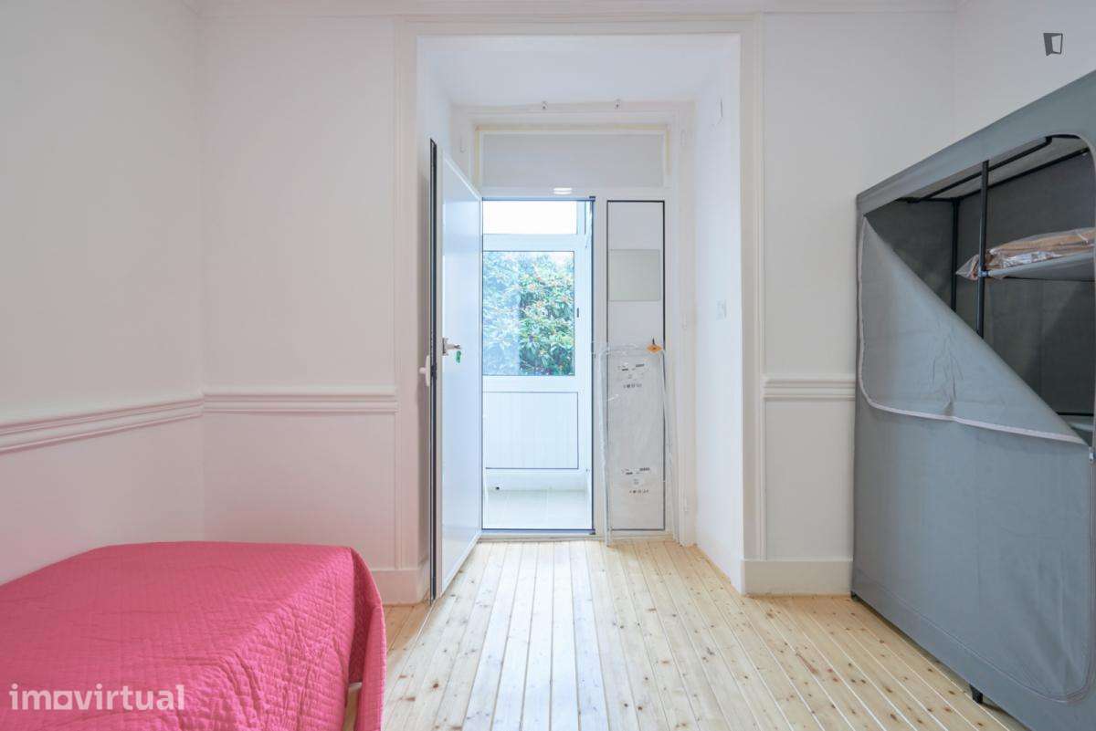 Quarto - localizado em Arroios Lisbon - Grande imagem: 5/47