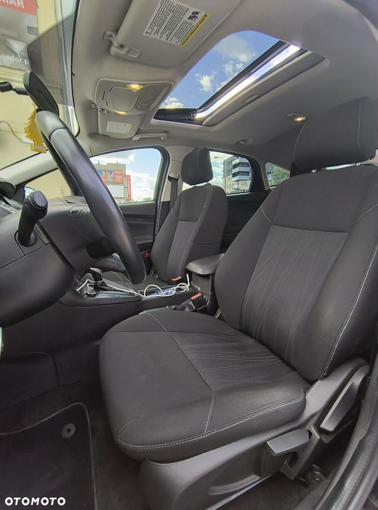 Ford Focus - 24
