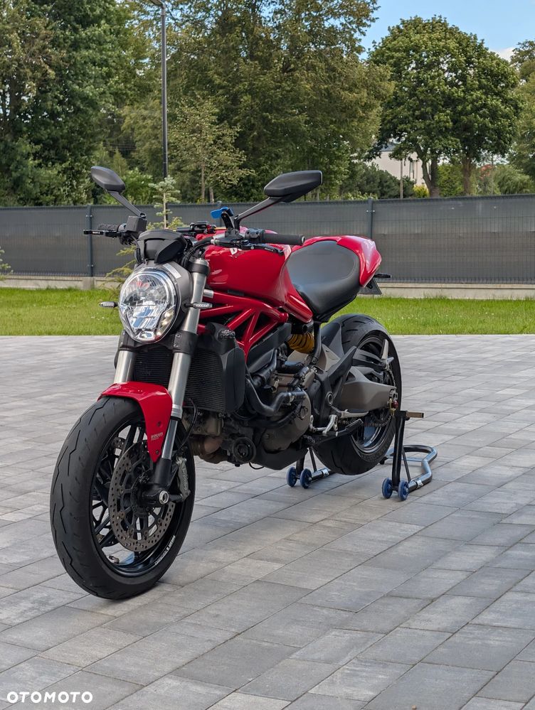 Ducati Monster - 8