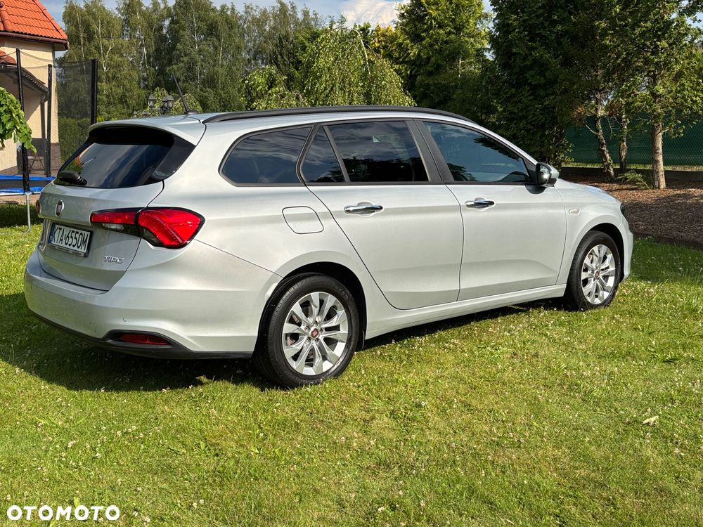Fiat Tipo 1.4 T-Jet 16v Easy - 5